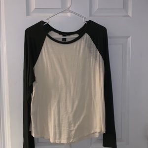 EUC long sleeve | forever 21
